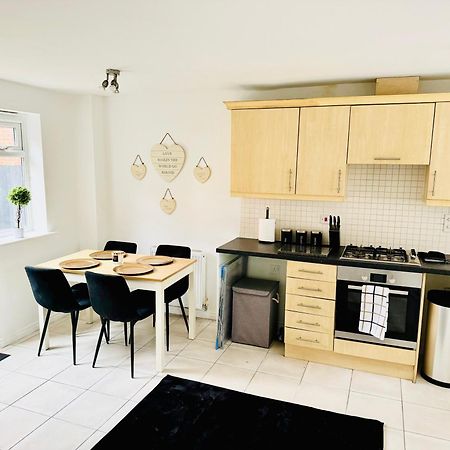 Harmony House 3 Bedroom New Build For Families, Contractors, Black Country Museum Sleeps 6 Tipton Luaran gambar