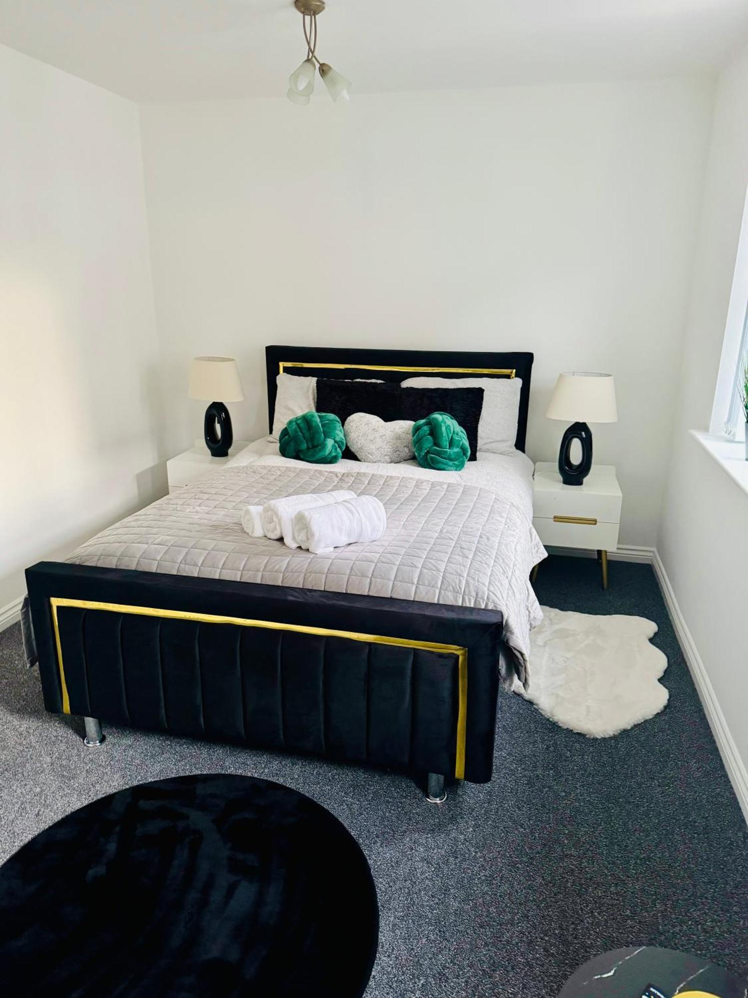 Harmony House 3 Bedroom New Build For Families, Contractors, Black Country Museum Sleeps 6 Tipton Luaran gambar