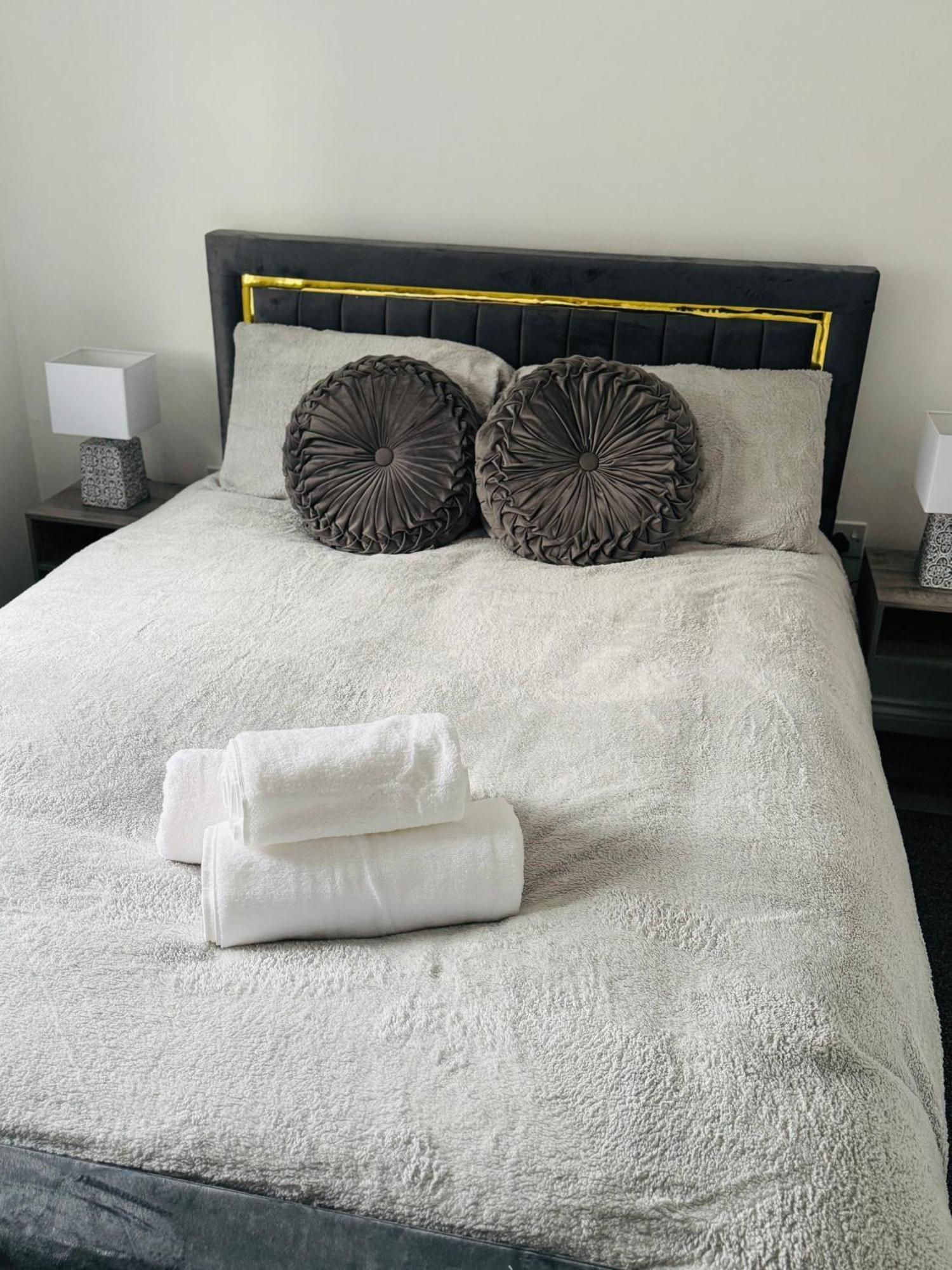 Harmony House 3 Bedroom New Build For Families, Contractors, Black Country Museum Sleeps 6 Tipton Luaran gambar